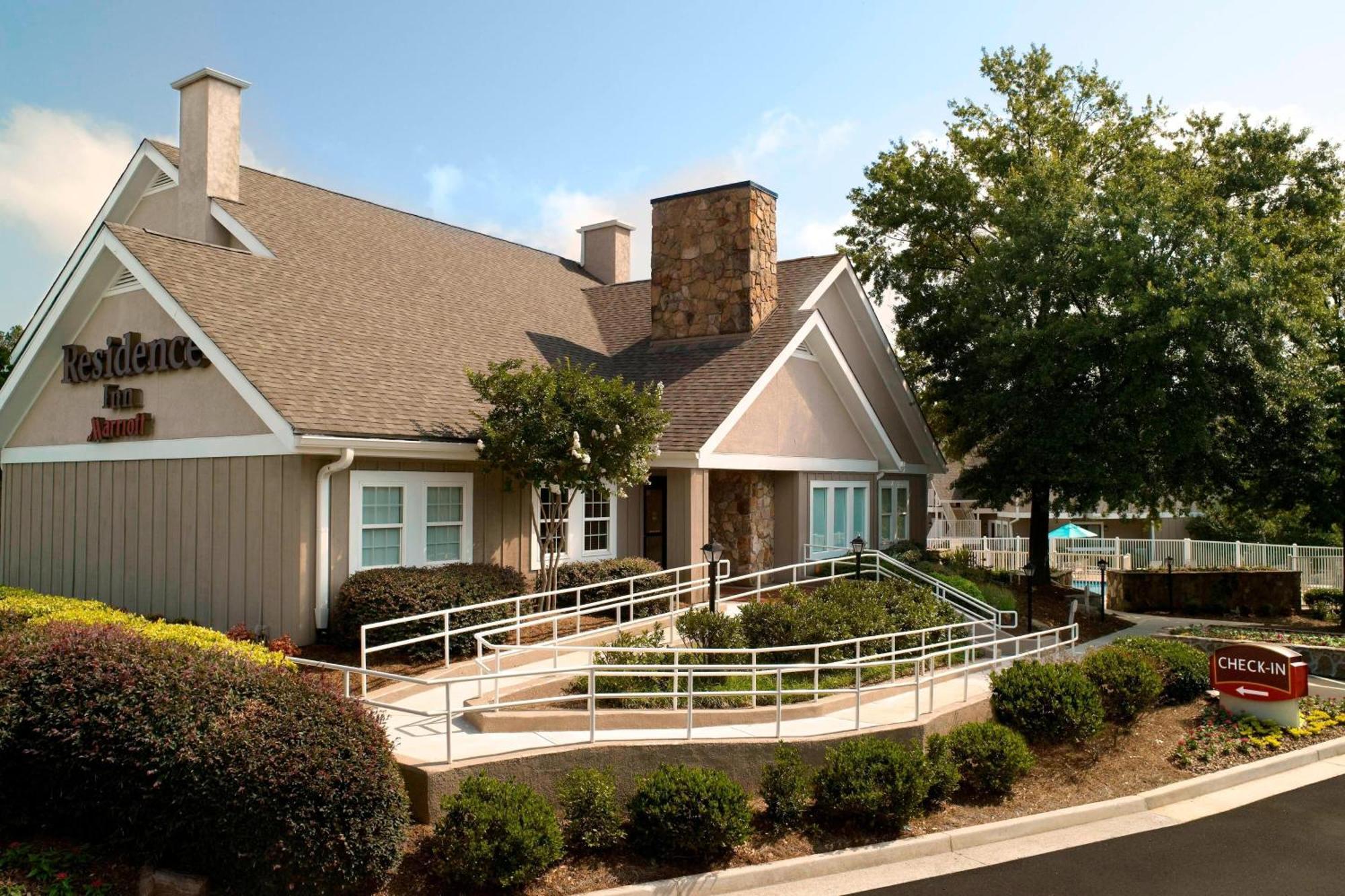 Residence Inn By Marriott Atlanta Cumberland/Galleria Smyrna Extérieur photo